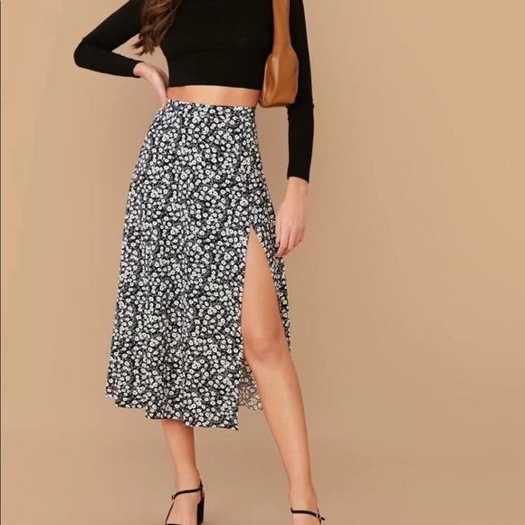 BUNDLE TANK TOP / DRESS / MIDI SKIRT - Picture 8 of 8